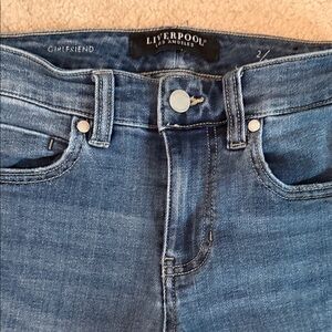Liverpool Women's Straight Leg Jeans in Medium Blue
